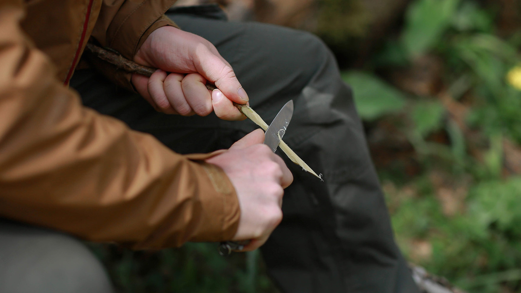 cómo limpiar una navaja: cuchillo que se usa para afilar madera
