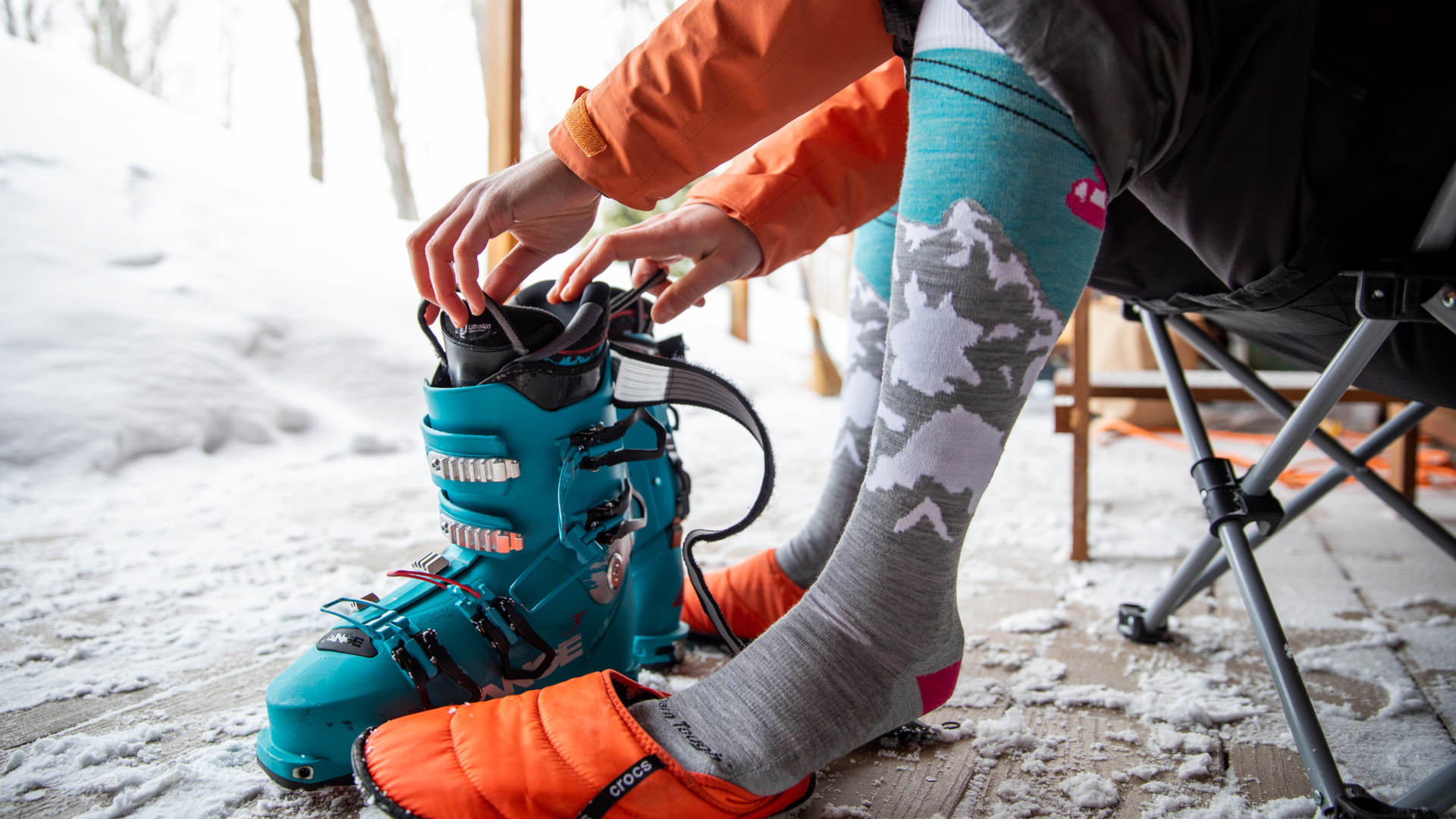 ¿Está buscando un calcetín de esquí que sea lo suficientemente cálido para los días fríos esperando el ascensor pero que no le haga sudar los pies en los recorridos por el campo?  No busques más allá del corpulento Yeti