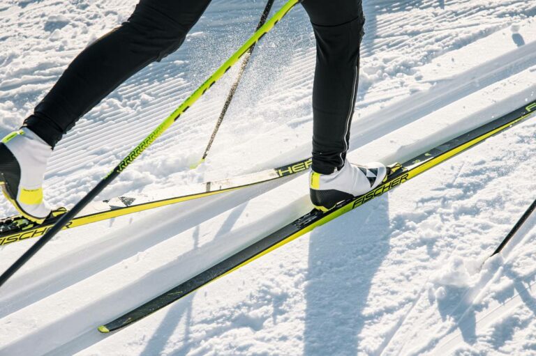 ¿Cómo deben calzar las botas de esquí de fondo?  Asegúrate de que eres bueno para deslizarte