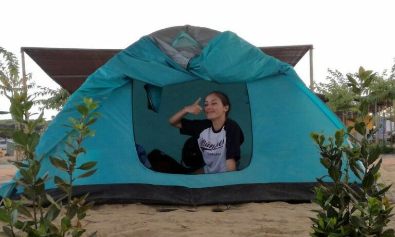 Cómo sobrevivir acampando con adolescentes