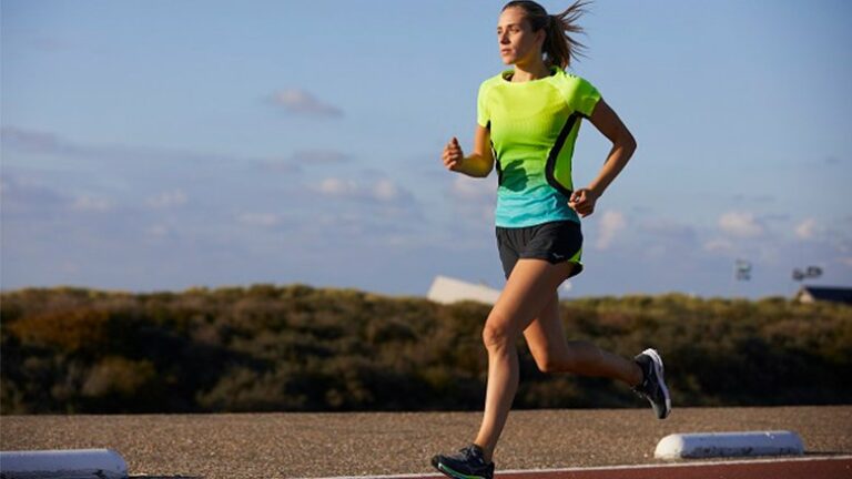 Correr para aliviar el estrés: 6 maneras en que correr ayuda a compensar el estrés