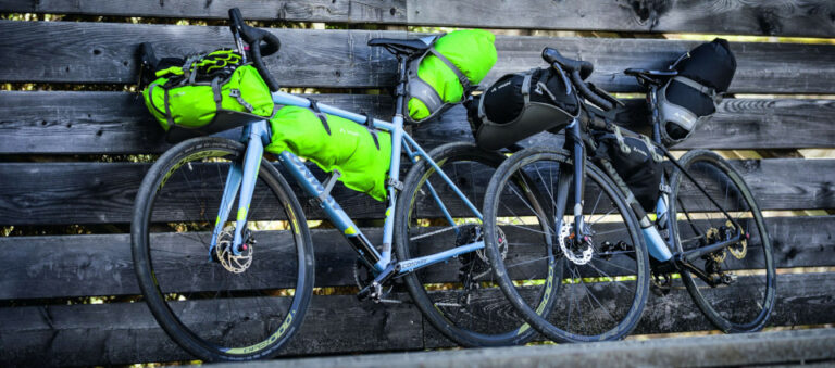 ¿Qué es el bikepacking?  Obtenga más información sobre la tendencia ciclista de rápido crecimiento€
€