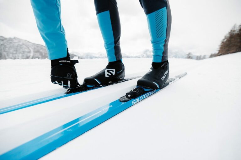Tipos de fijaciones de esquí de fondo: elige el par adecuado